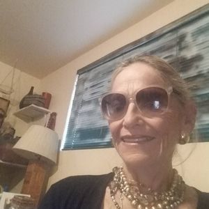 Meet your Posher, Sylvia